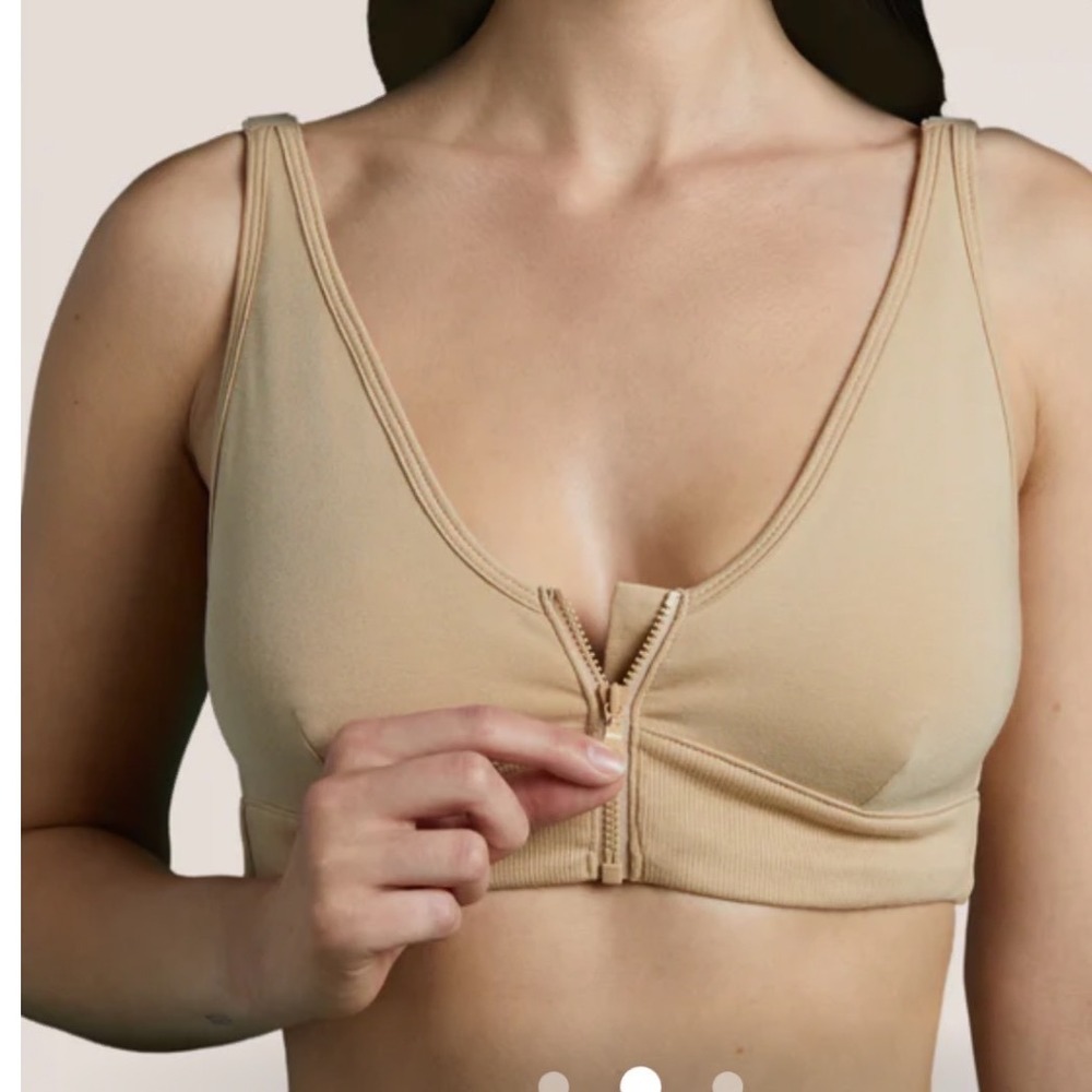 Slick Chicks Women's 2XL Beige Wireless Front Zip Comfort‎ Bra